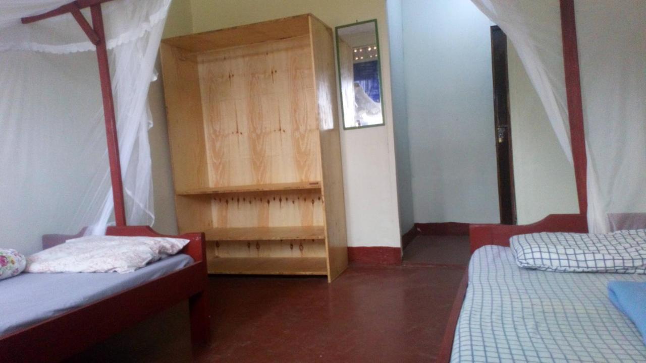 Hotel Knowledge For Change House Fort Portal Esterno foto